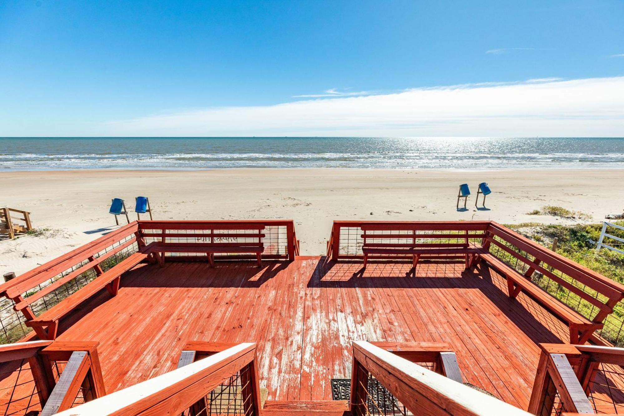 Unobstructed Oceanfront Sea Turtle Unit 2 Beach Pad! Сърфсайд Бийч Екстериор снимка