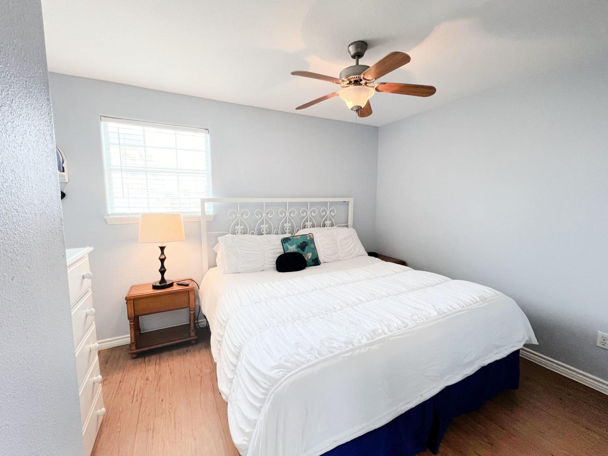 Unobstructed Oceanfront Sea Turtle Unit 2 Beach Pad! Сърфсайд Бийч Екстериор снимка